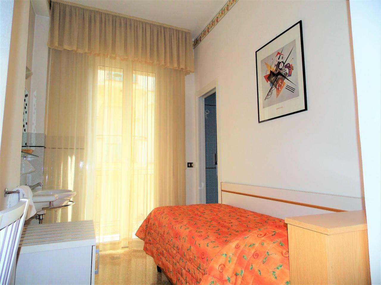 Hotel Cobalto Rimini Luaran gambar